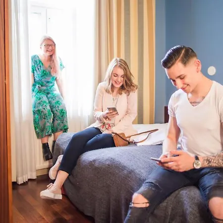 Kesaehotelli Aurora Hotel 3*